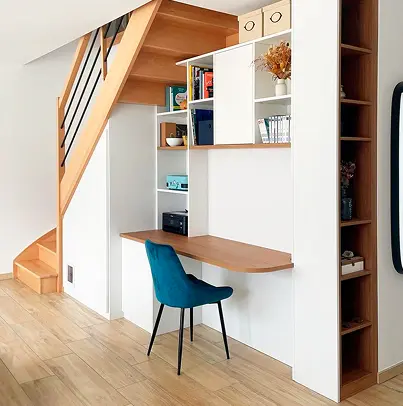Sous escalier
