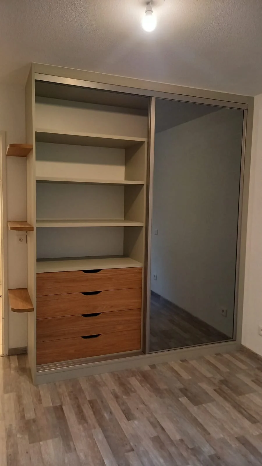 Placard de chambre