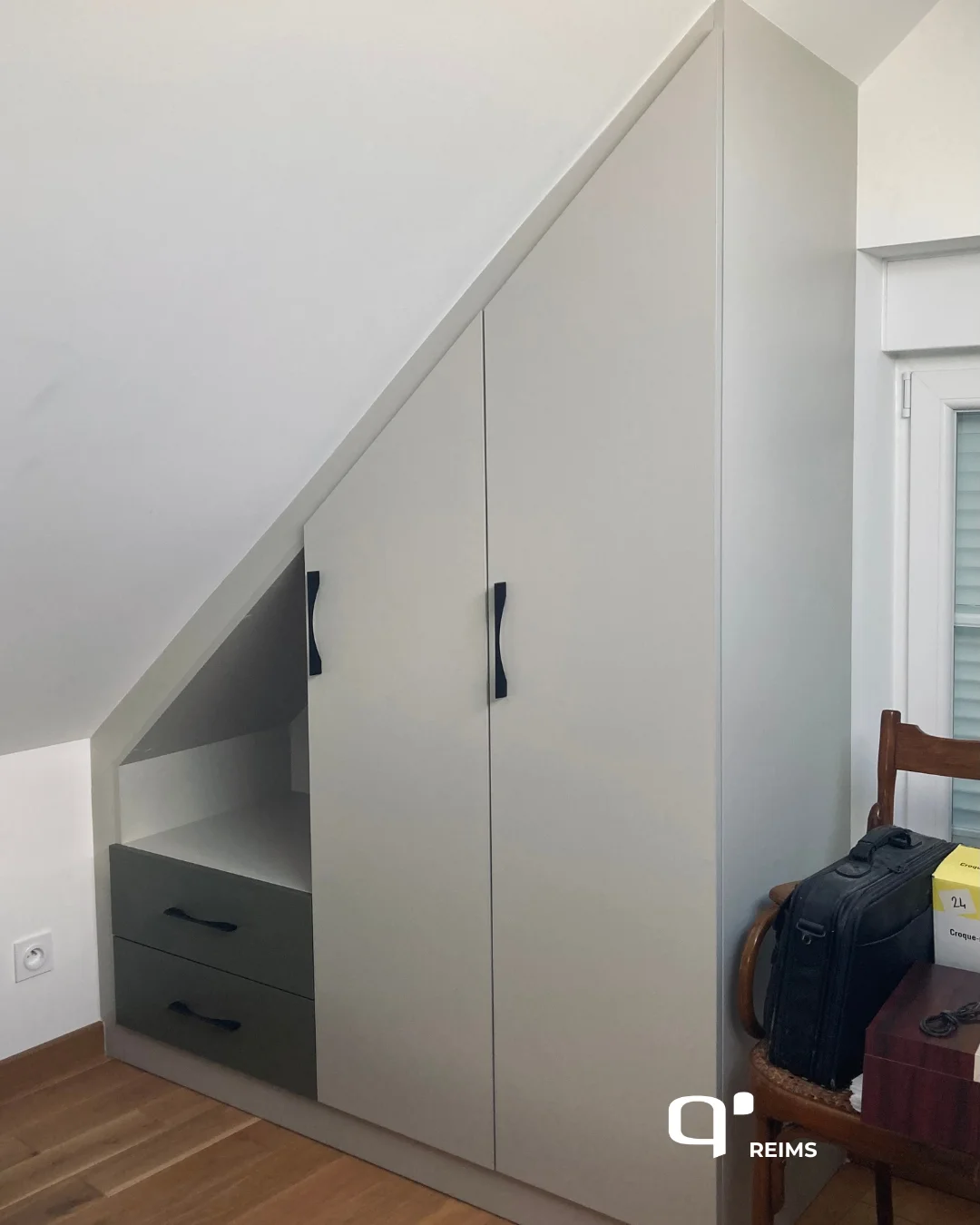 Aménagement sur-mesure à Reims : rangements et dressing optimisés dans un ancien corps de ferme rénové