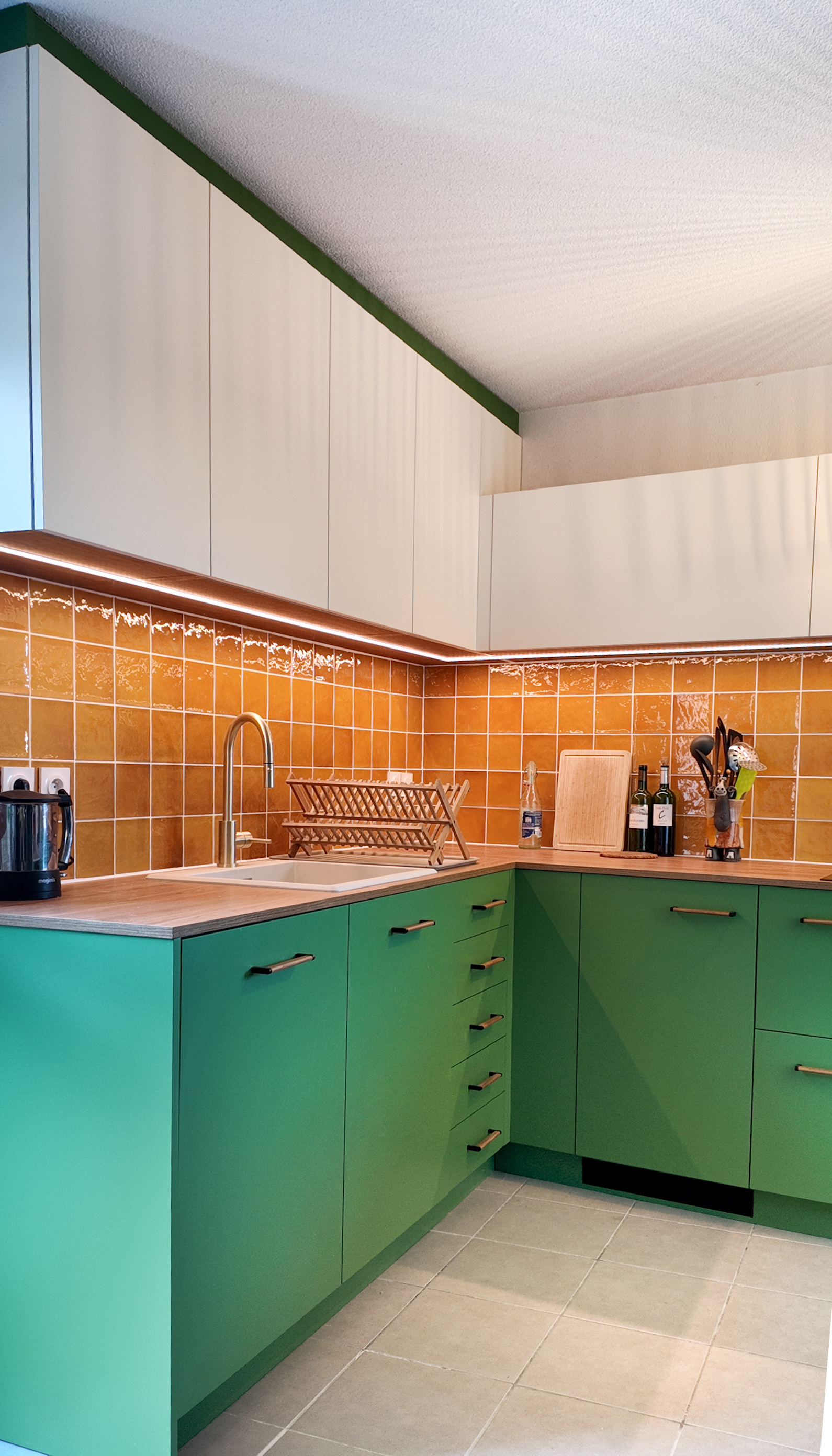 QUELLE COULEUR CHOISIR POUR UNE CUISINE QUI A DU CARACTÈRE ?