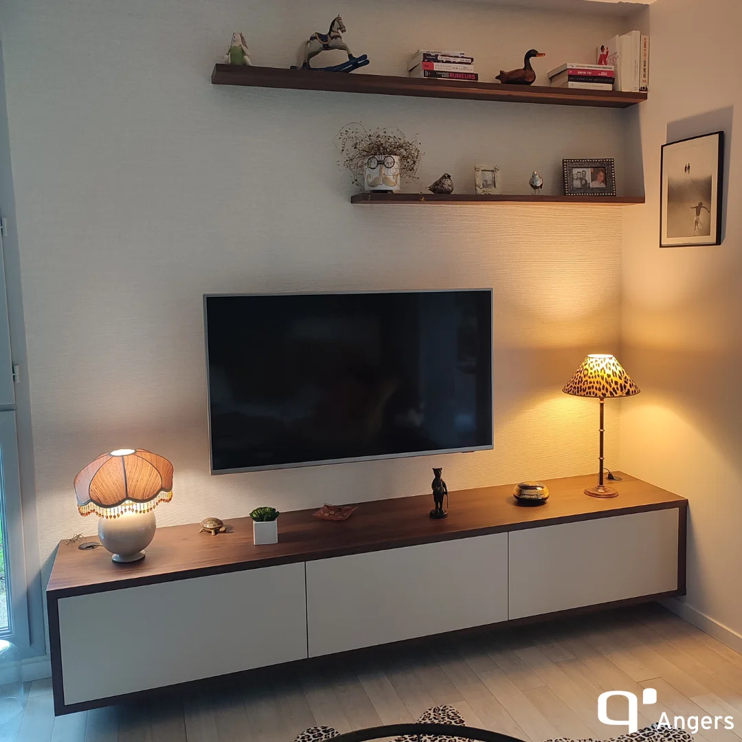 ✨Élégance et douceur pour cet aménagement TV sur-mesure ✨