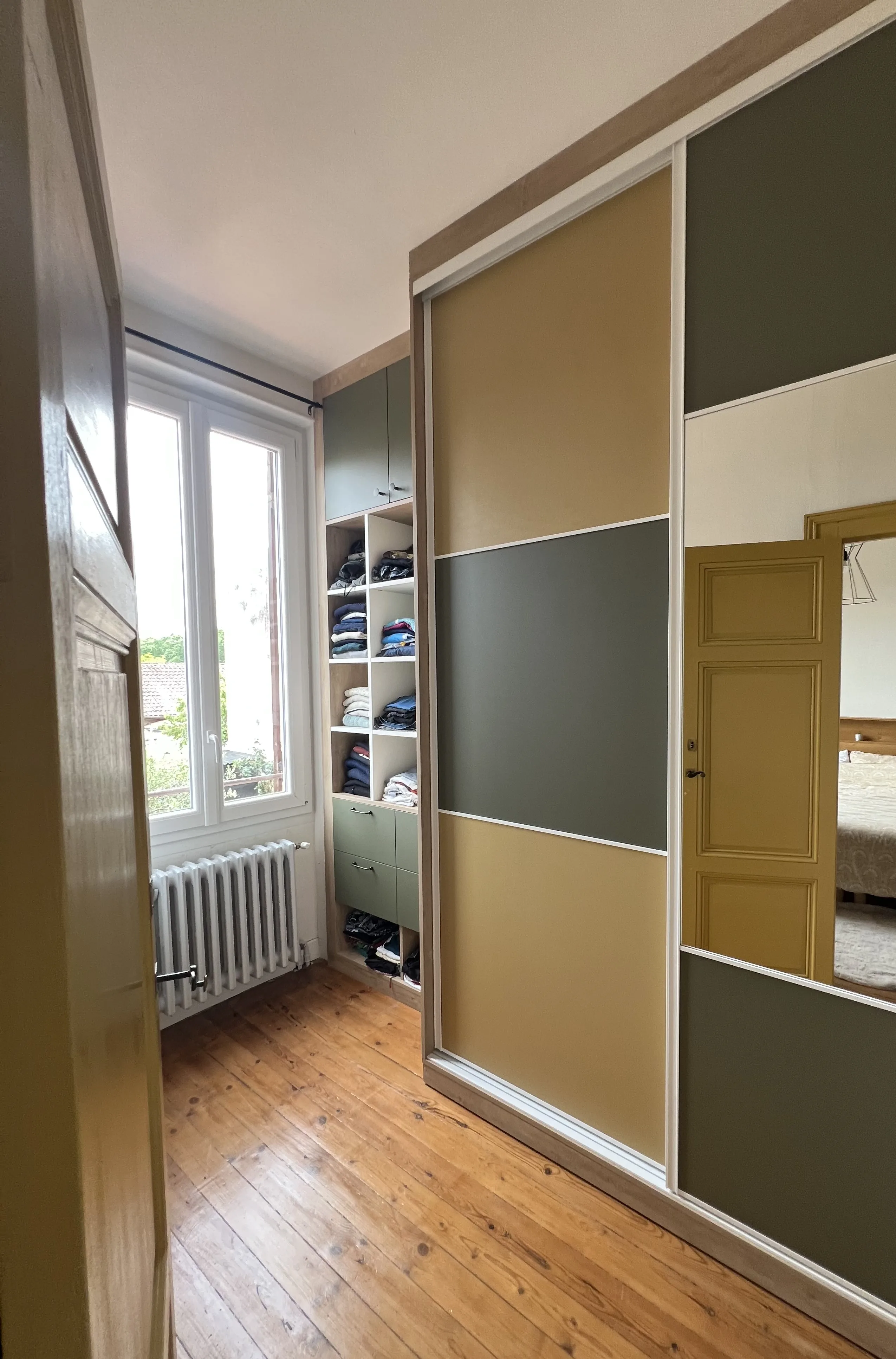 Dressing sur mesure vert olive et jaune moutarde